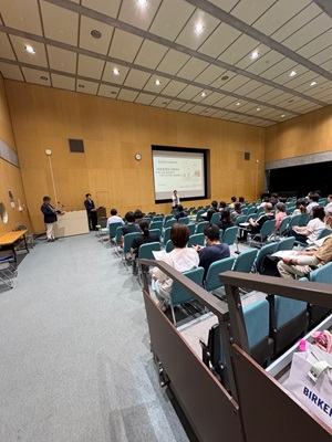 070621進路講演会　１年次01